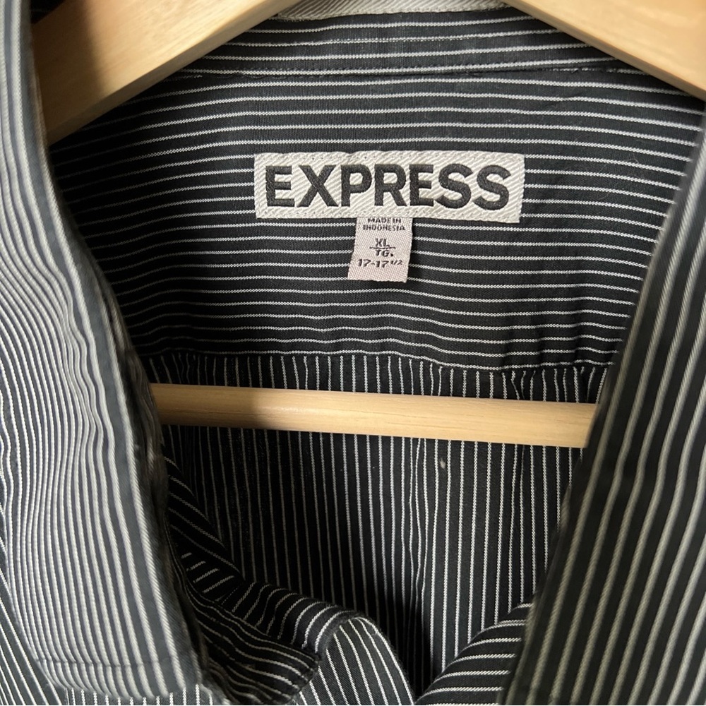 Express Men’s Black/white Fitted Longsleeve Striped Button Up Size XL 17-17.5 - Picture 7 of 15